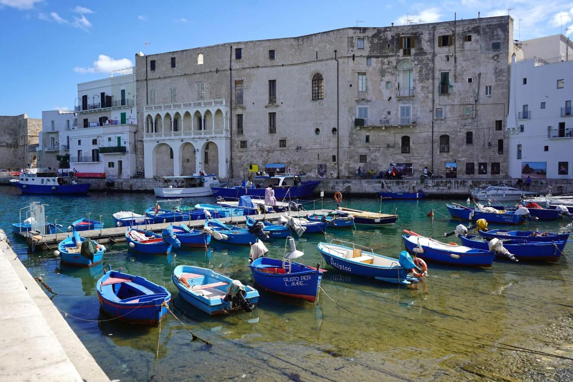 Me Encanta Monopoli Exterior photo